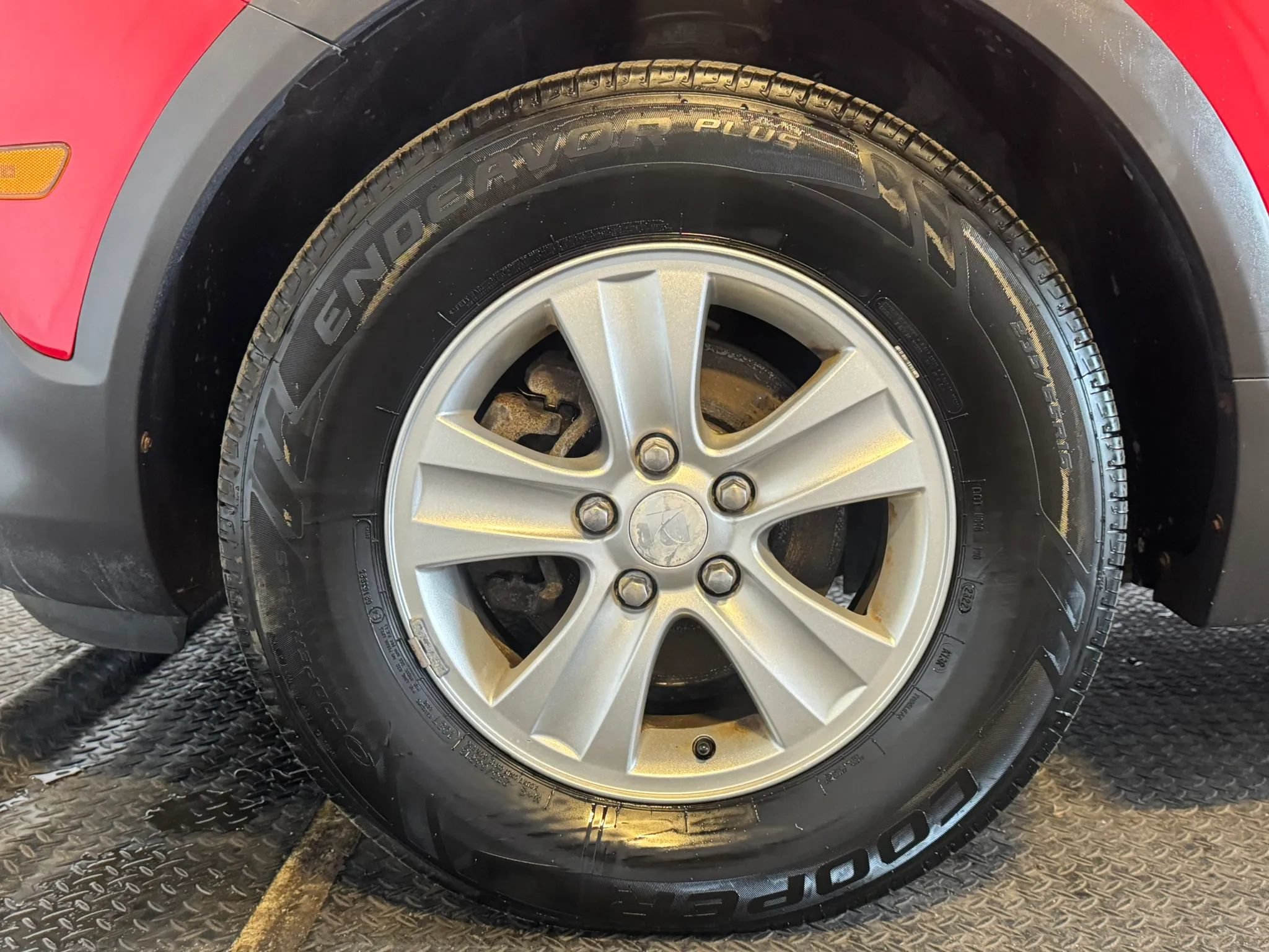 Used 2009 Saturn Vue XE FWD image 30