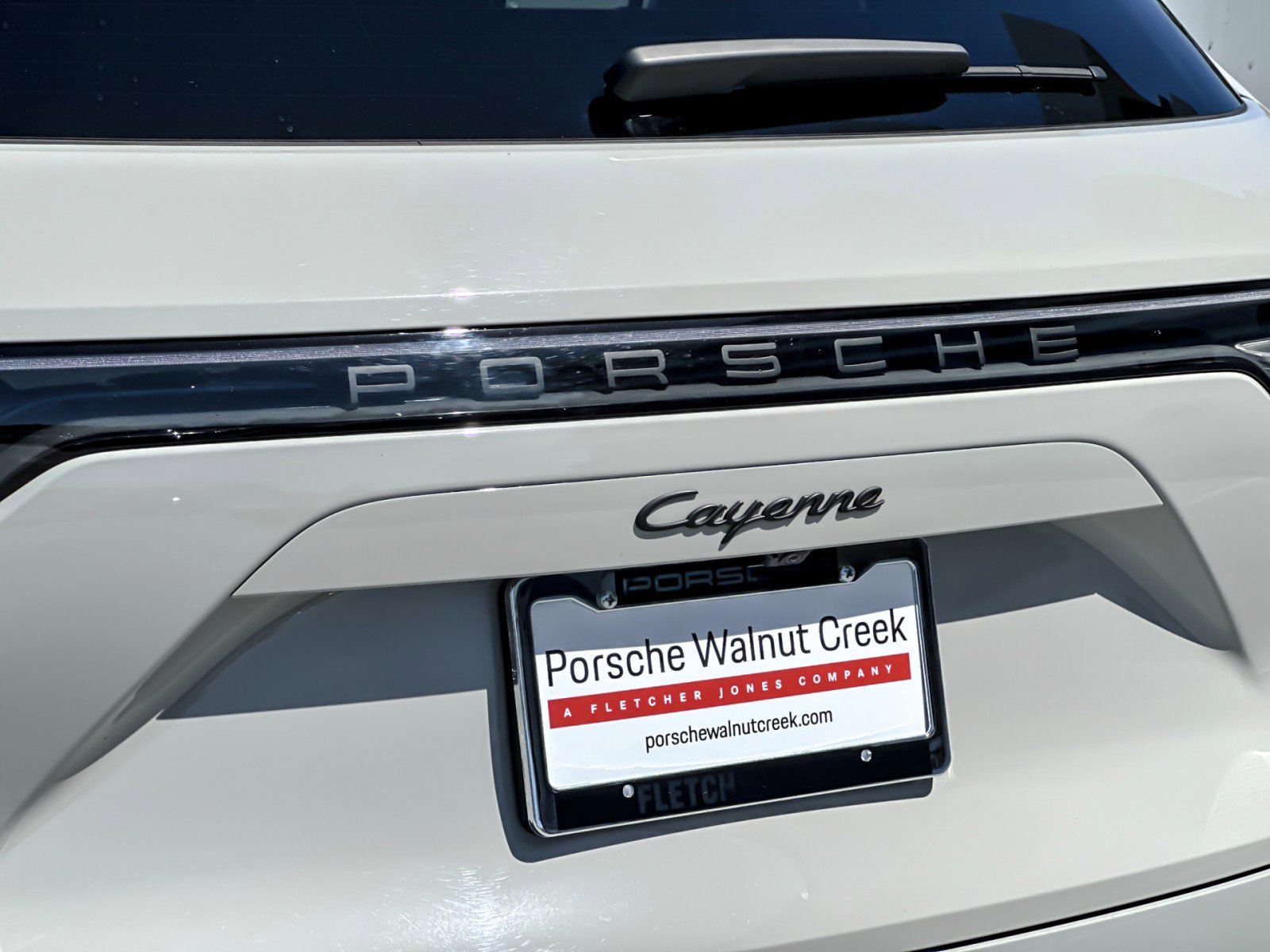 Used 2023 Porsche Cayenne Platinum Edition image 27