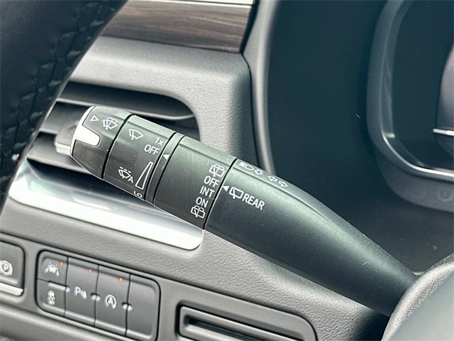 Used 2024 Chevrolet Tahoe LT image 9