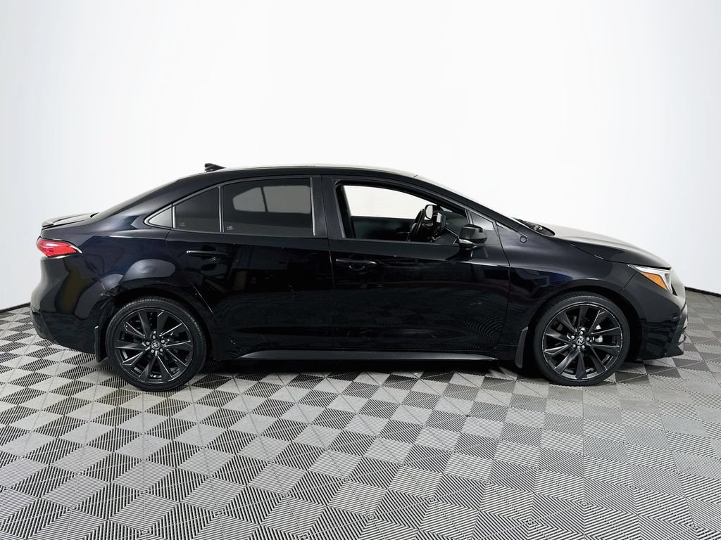Used 2023 Toyota Corolla SE FWD image 8