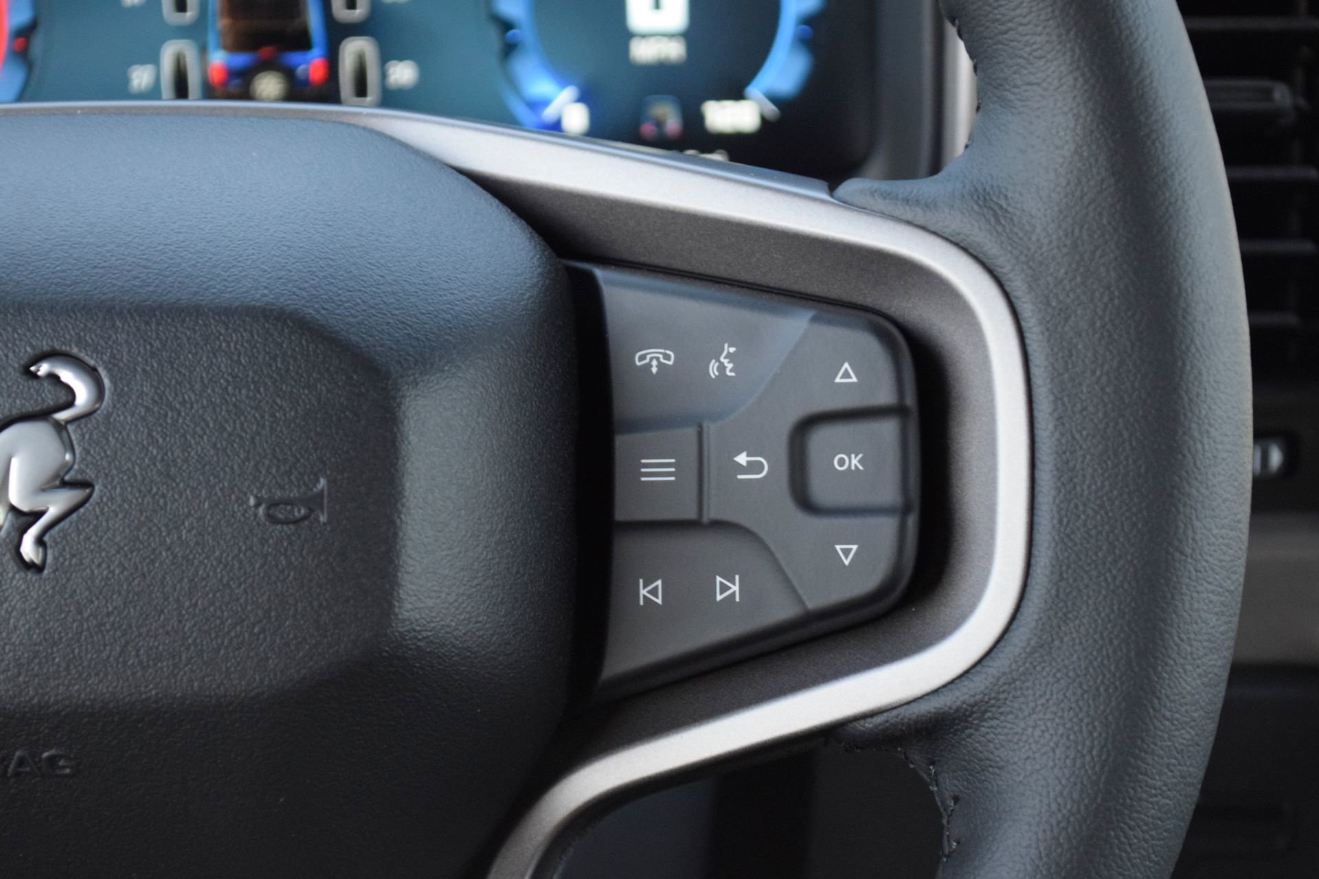 New 2026 Ford Bronco Outer Banks image 10