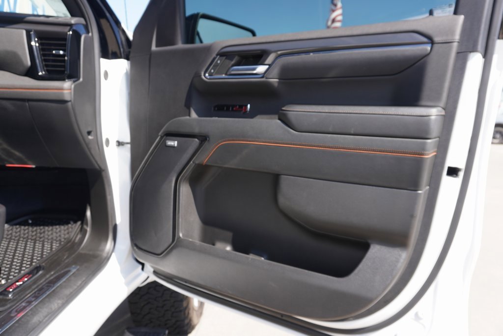 Used 2024 GMC Sierra 1500 AT4 w/ Technology Package image 23