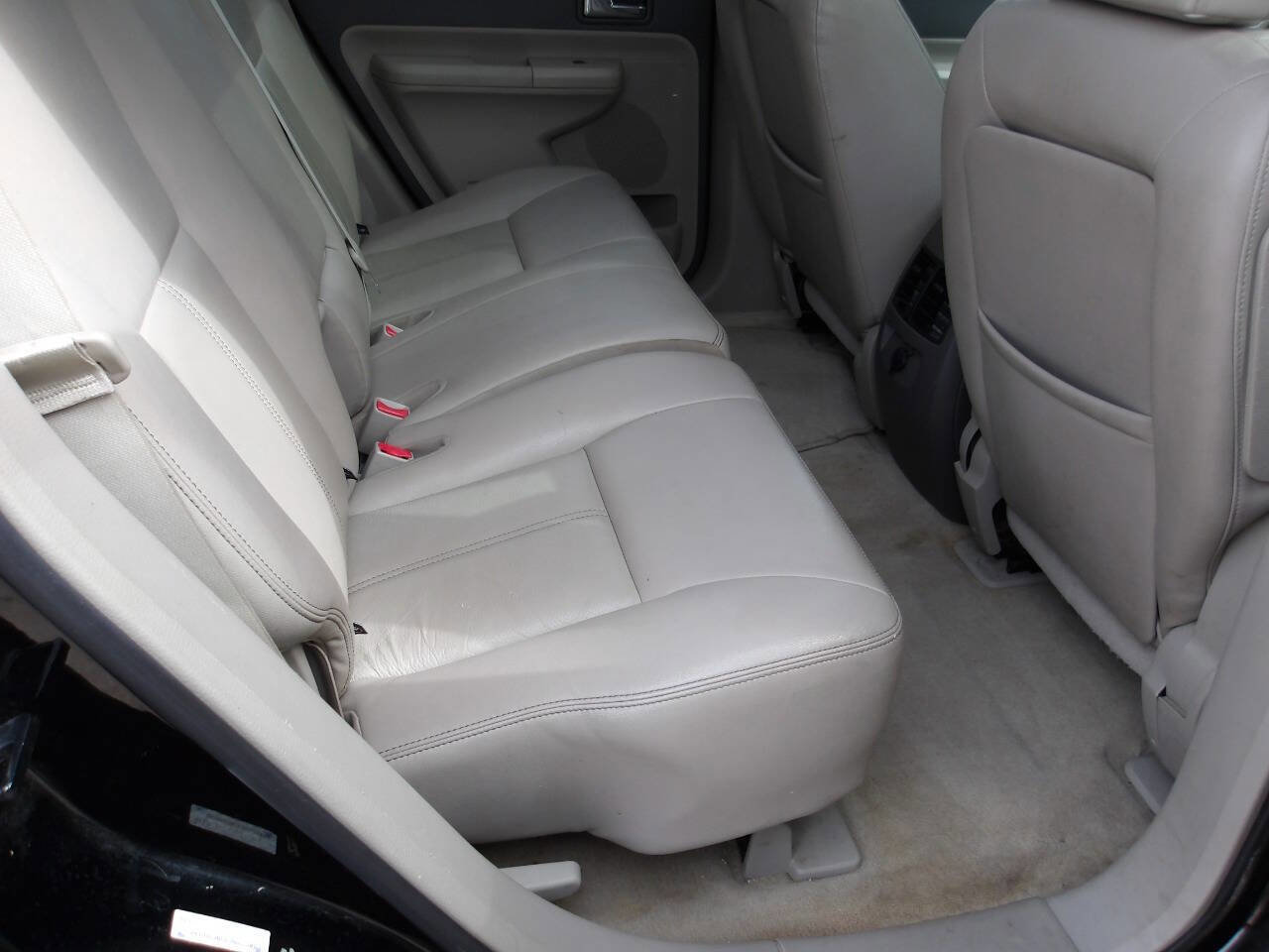 Used 2009 Ford Edge SEL image 24