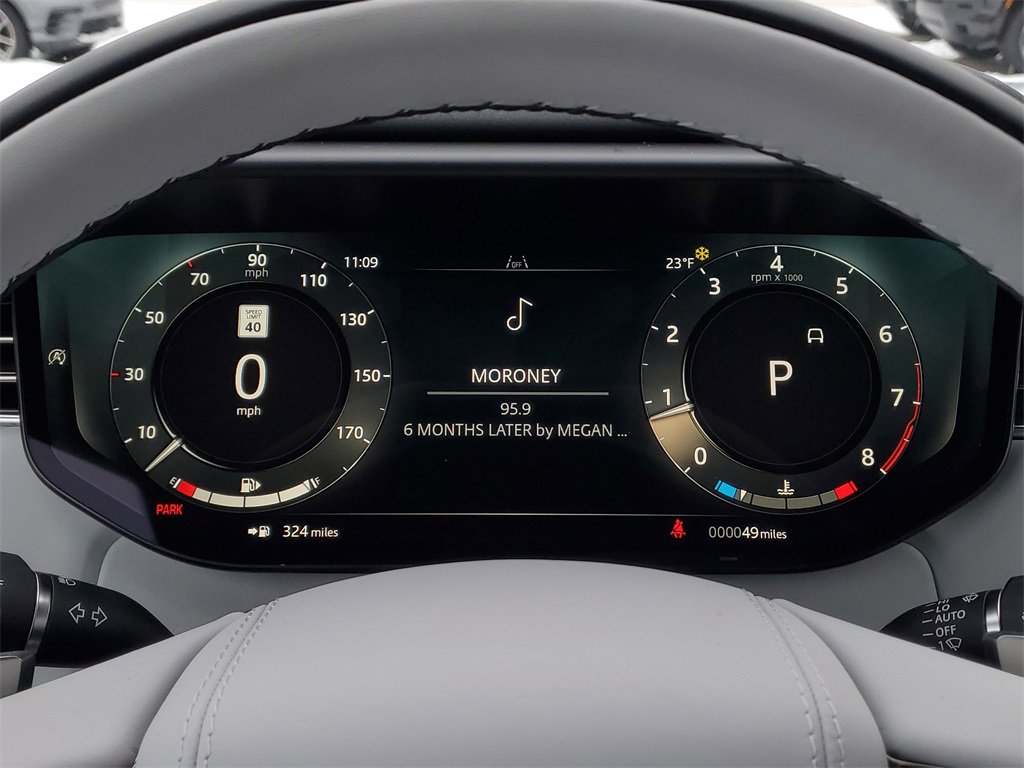 New 2025 Land Rover Range Rover Sport Dynamic SE image 14