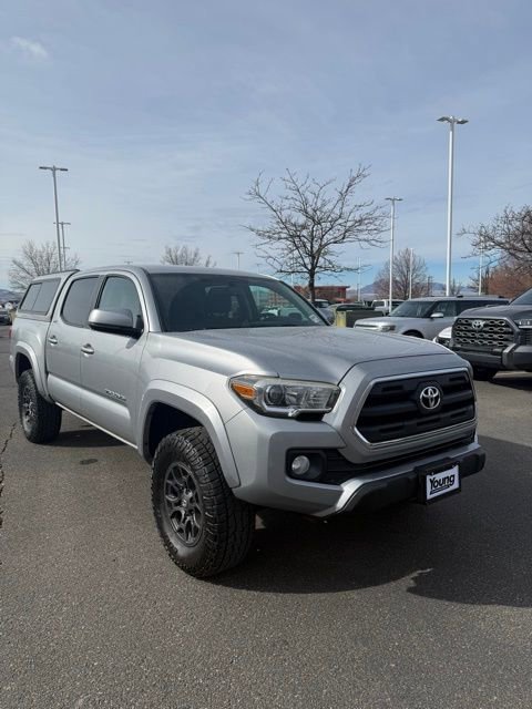 Used 2017 Toyota Tacoma SR5 image 4