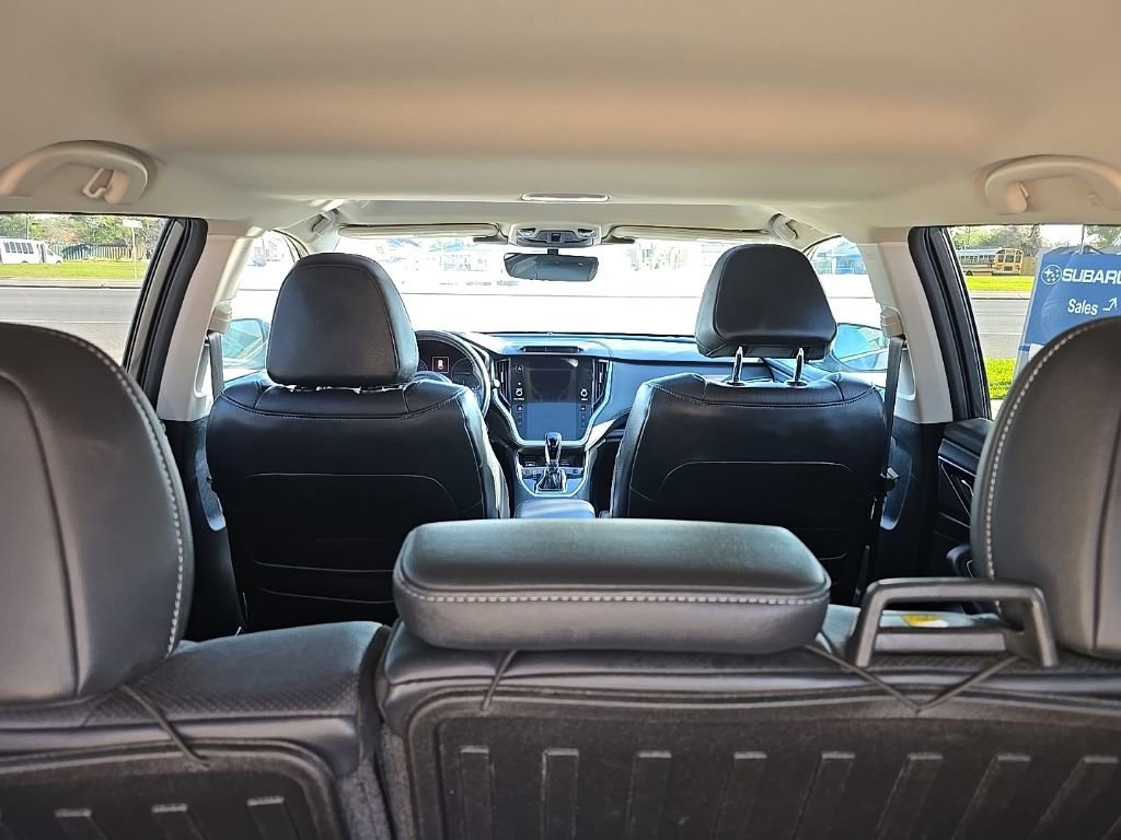 Used 2023 Subaru Outback Limited image 29