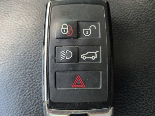 Used 2020 Land Rover Range Rover AWD/4WD image 31