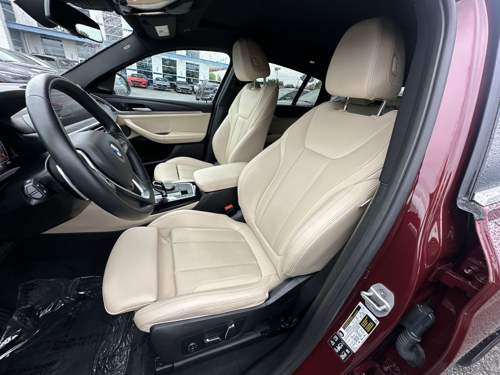 Used 2025 BMW X4 xDrive30i w/ Premium Package AWD/4WD image 21