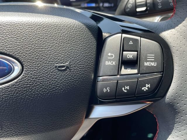 Used 2025 Ford Explorer ST-Line RWD image 17