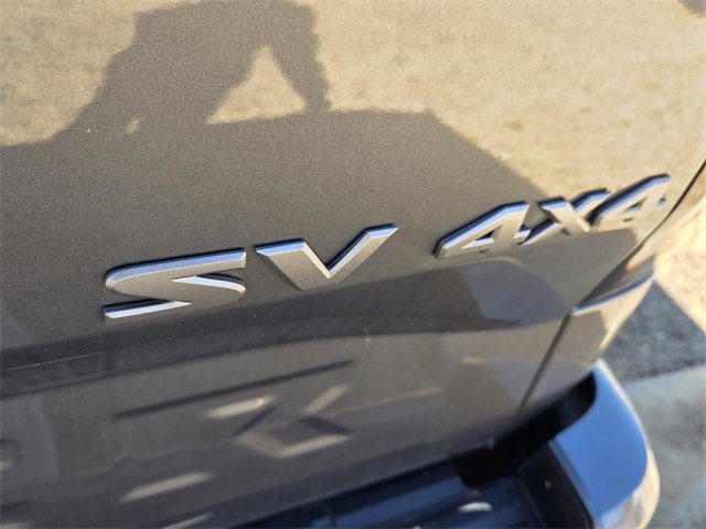 Used 2024 Nissan Frontier SV w/ Technology Package image 9