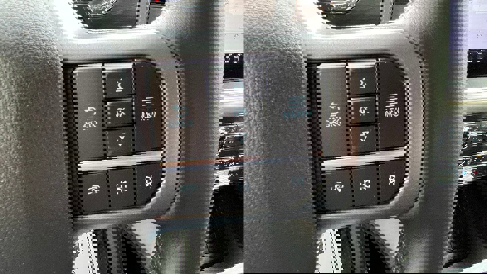 Used 2024 Ford F150 Lariat w/ FX4 Off-Road Package image 15