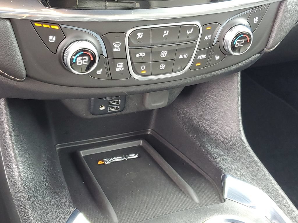 Certified 2023 Chevrolet Traverse Premier AWD/4WD image 20