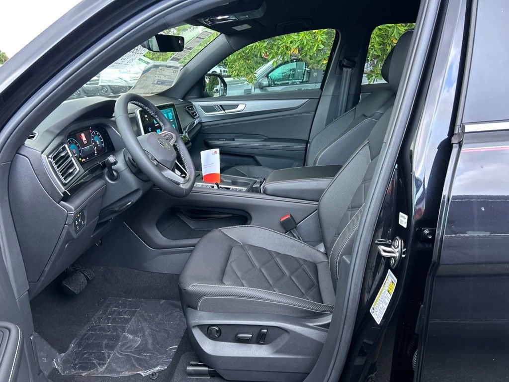 New 2026 Volkswagen Atlas Cross Sport SE FWD image 14