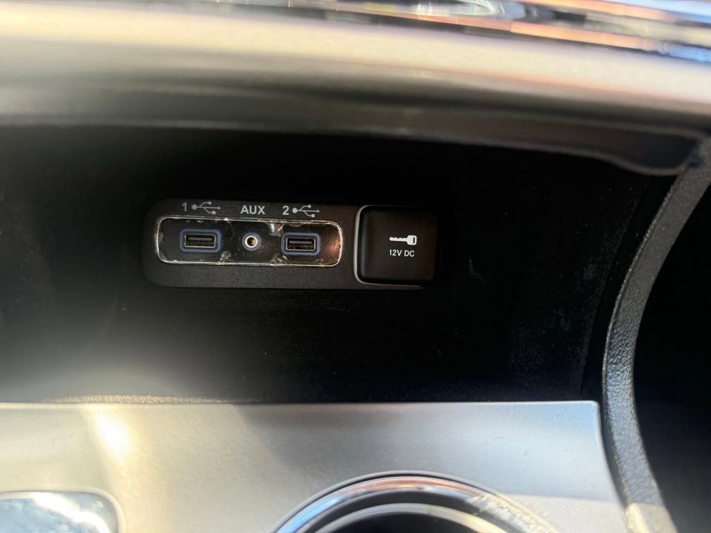 Used 2018 Jeep Grand Cherokee Laredo AWD/4WD image 24