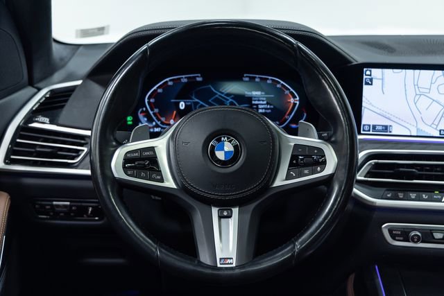 Used 2022 BMW X7 xDrive40i w/ M Sport Package AWD/4WD image 14