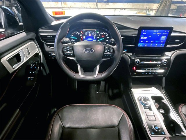 Used 2023 Ford Explorer ST-Line w/ Class IV Trailer Tow Package image 5
