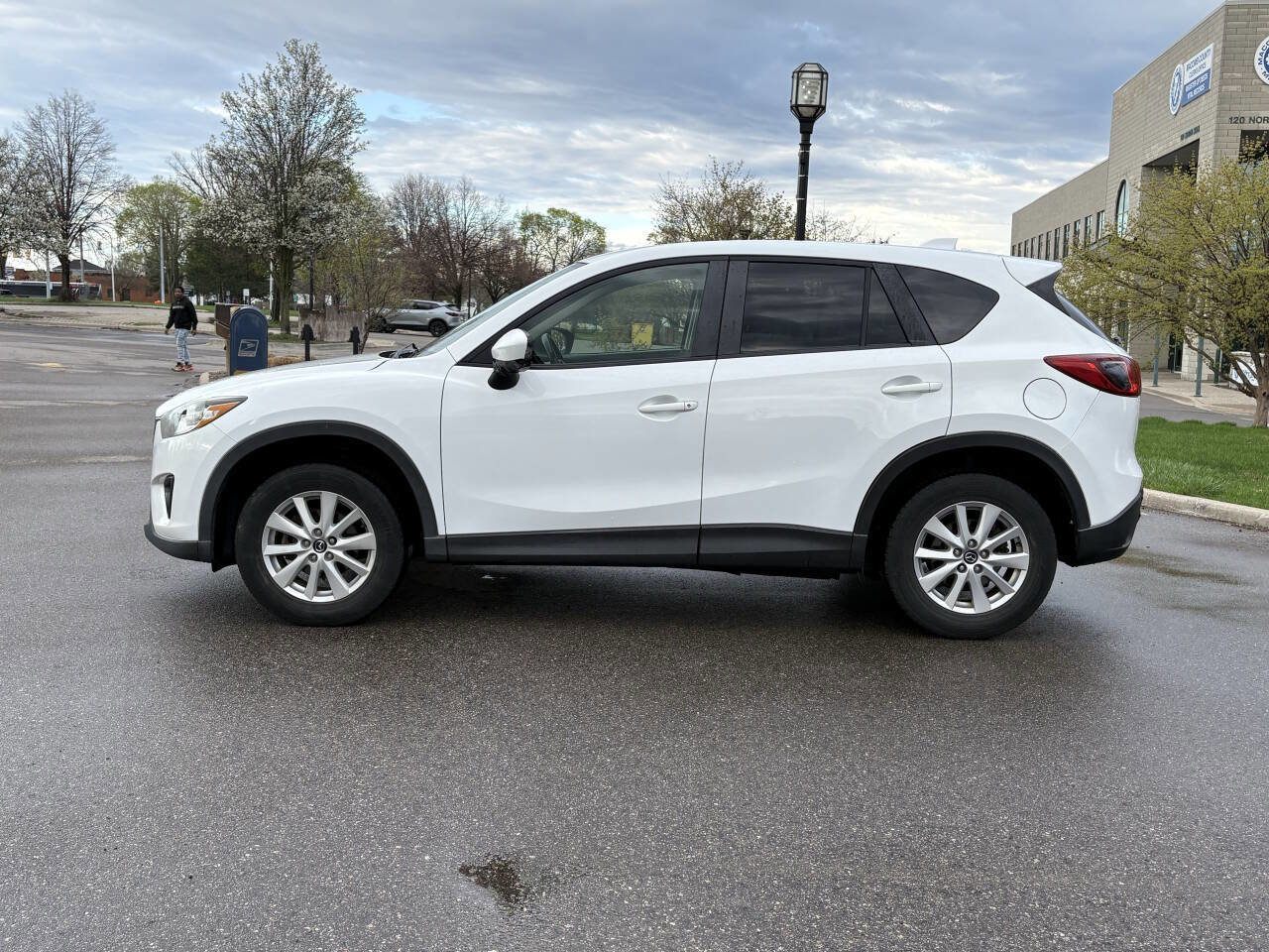 Used 2013 MAZDA CX-5 Touring w/ Bose & Moonroof Pkg image 13