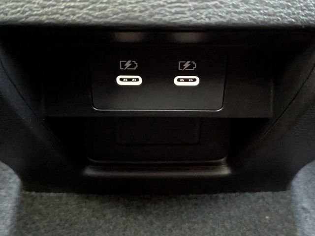 New 2026 Mitsubishi Outlander SEL image 17