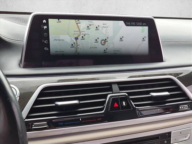 Used 2018 BMW 750i xDrive AWD/4WD image 13