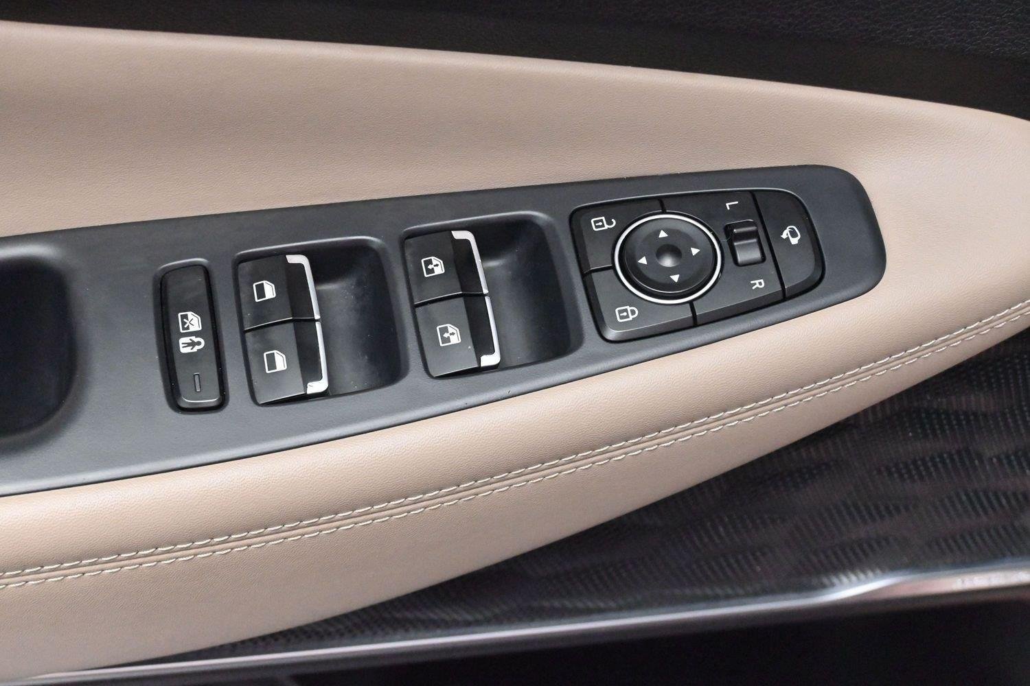Used 2021 Hyundai Santa Fe Limited FWD image 13