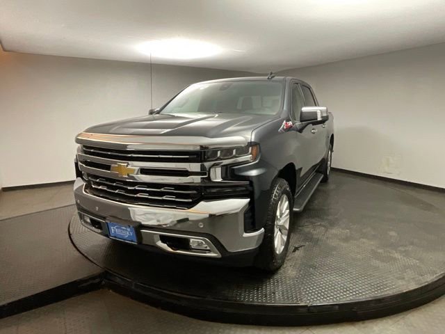 Certified 2019 Chevrolet Silverado 1500 LTZ w/ LTZ Premium Package image 3
