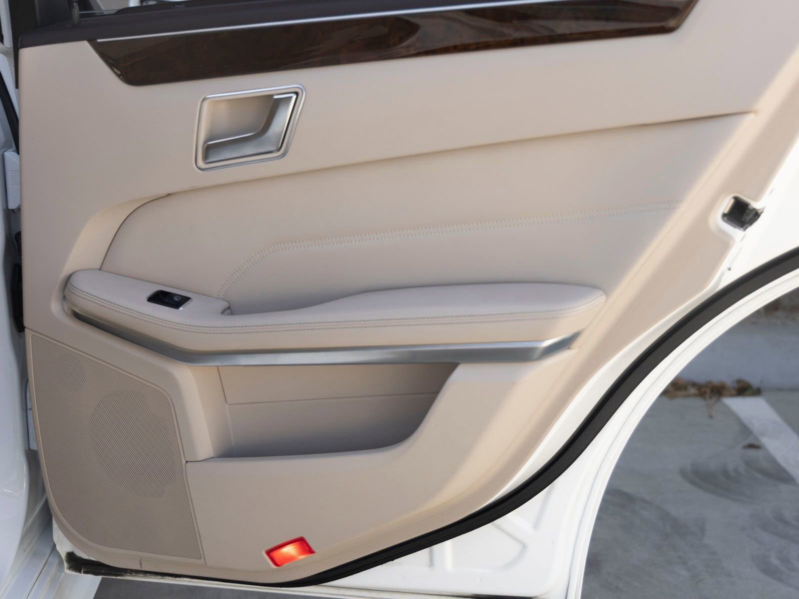 Used 2015 Mercedes-Benz E 350 4MATIC Wagon image 22