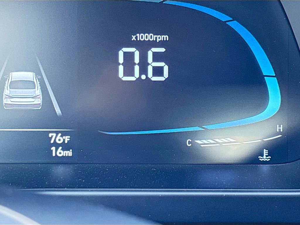 New 2026 Hyundai Elantra Sport image 12