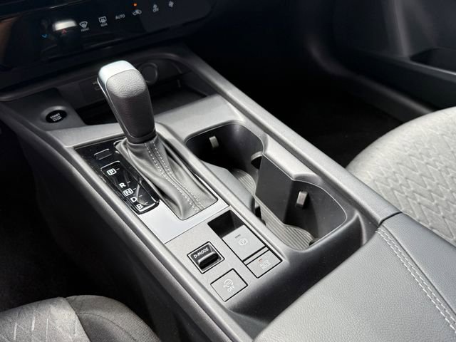 Used 2026 Nissan Sentra SV w/ Floor Mat Package FWD image 24