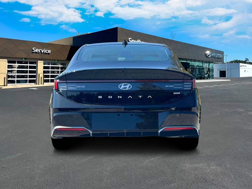 New 2025 Hyundai Sonata SEL image 7