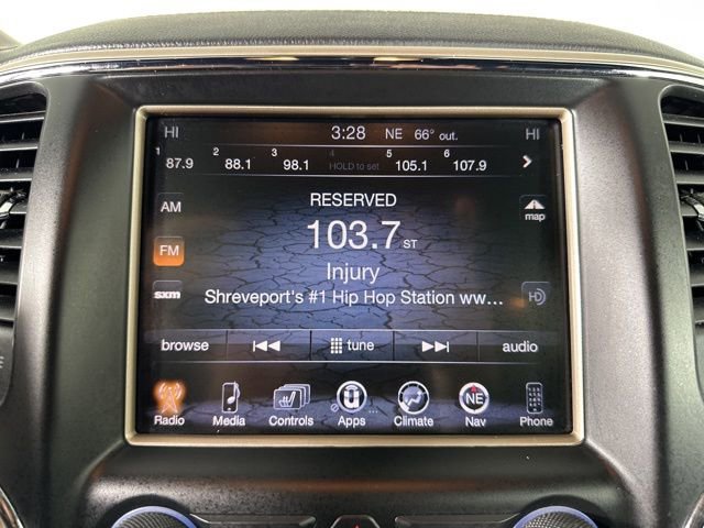 Used 2014 Jeep Grand Cherokee Overland w/ Advanced Technology Group image 15