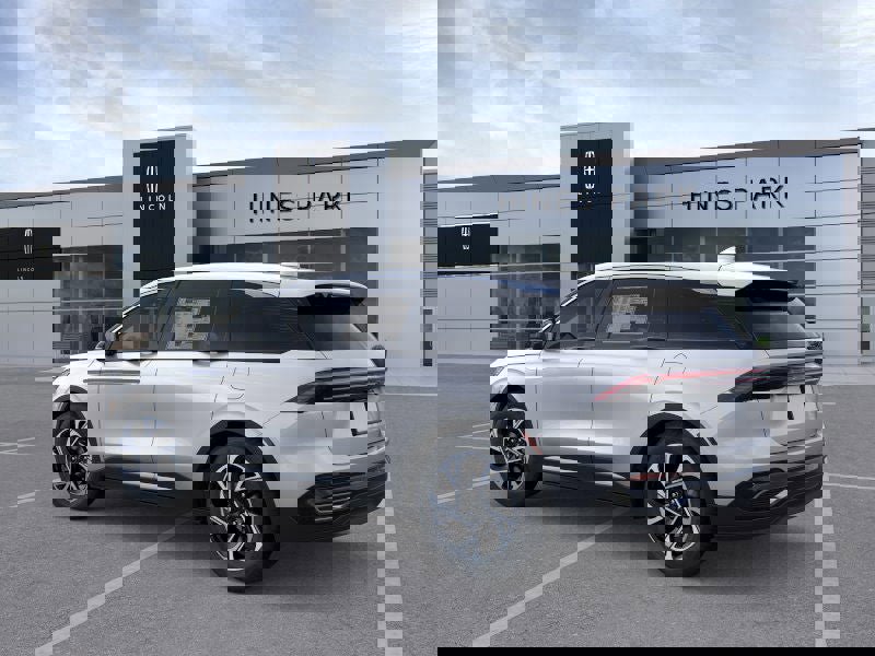 New 2026 Lincoln Nautilus Premier w/ Equipment Group 102A image 4