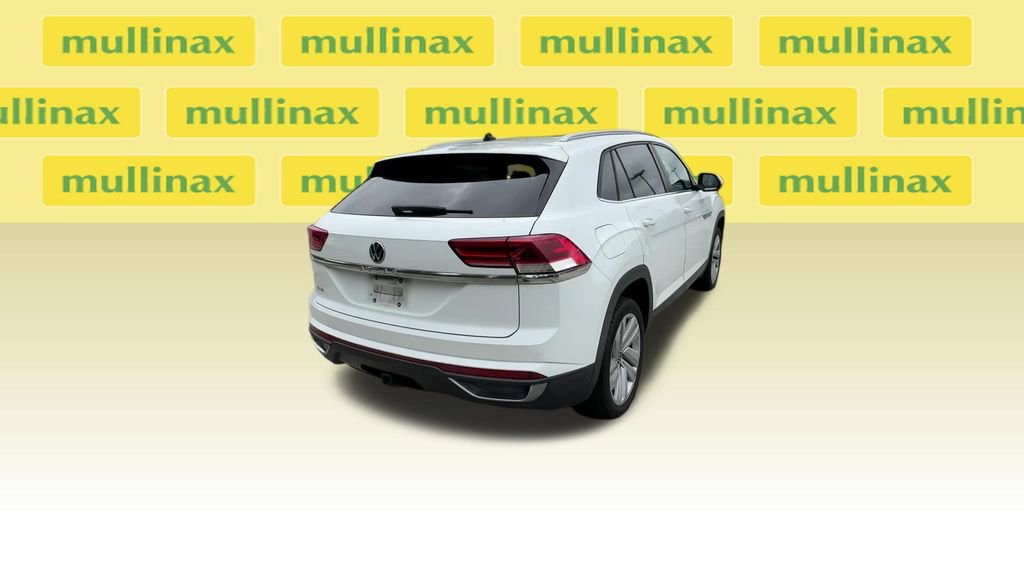Used 2020 Volkswagen Atlas Cross Sport SE w/ Panoramic Sunroof Package image 35