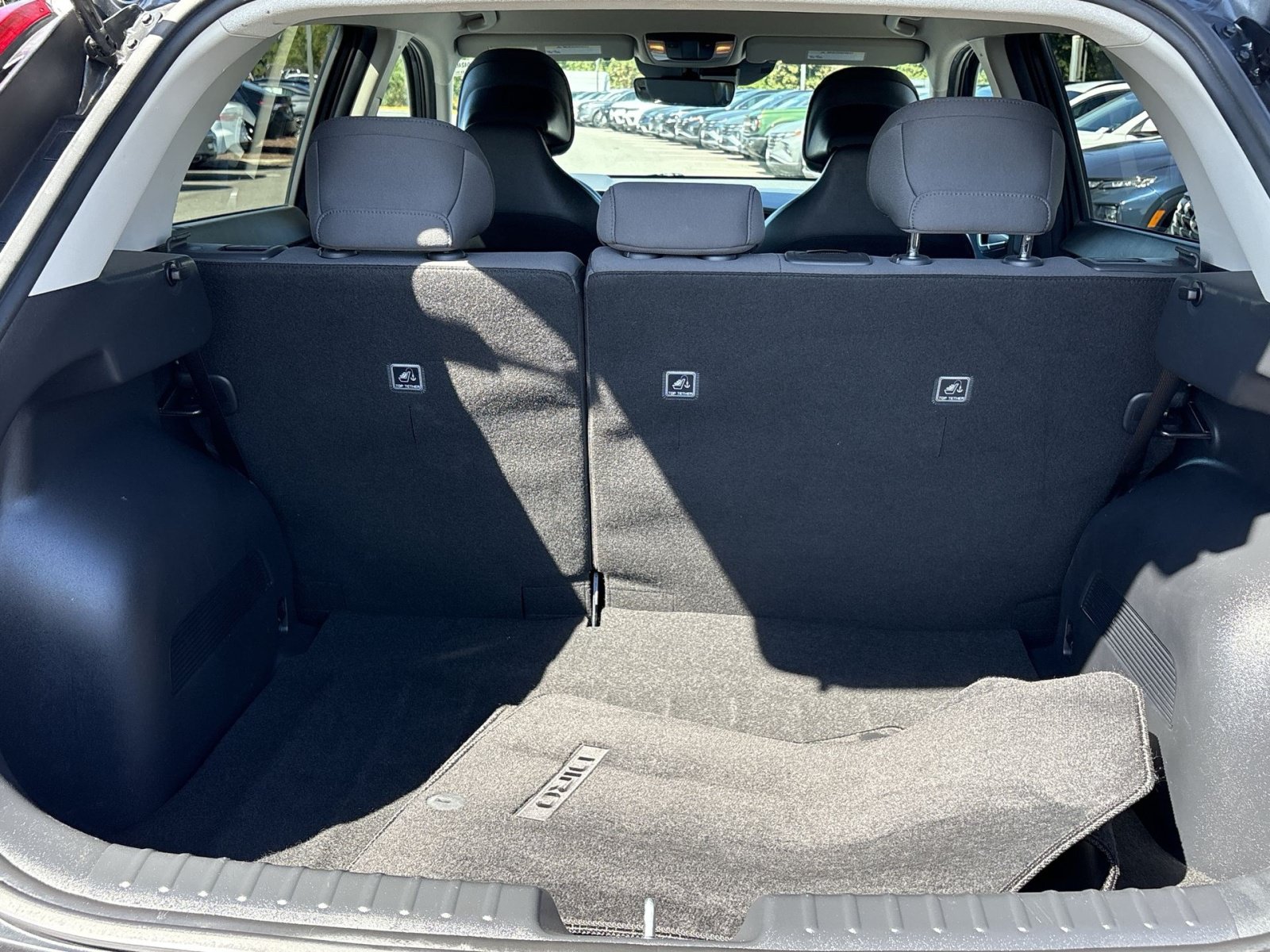 Used 2025 Kia Niro LX FWD image 25