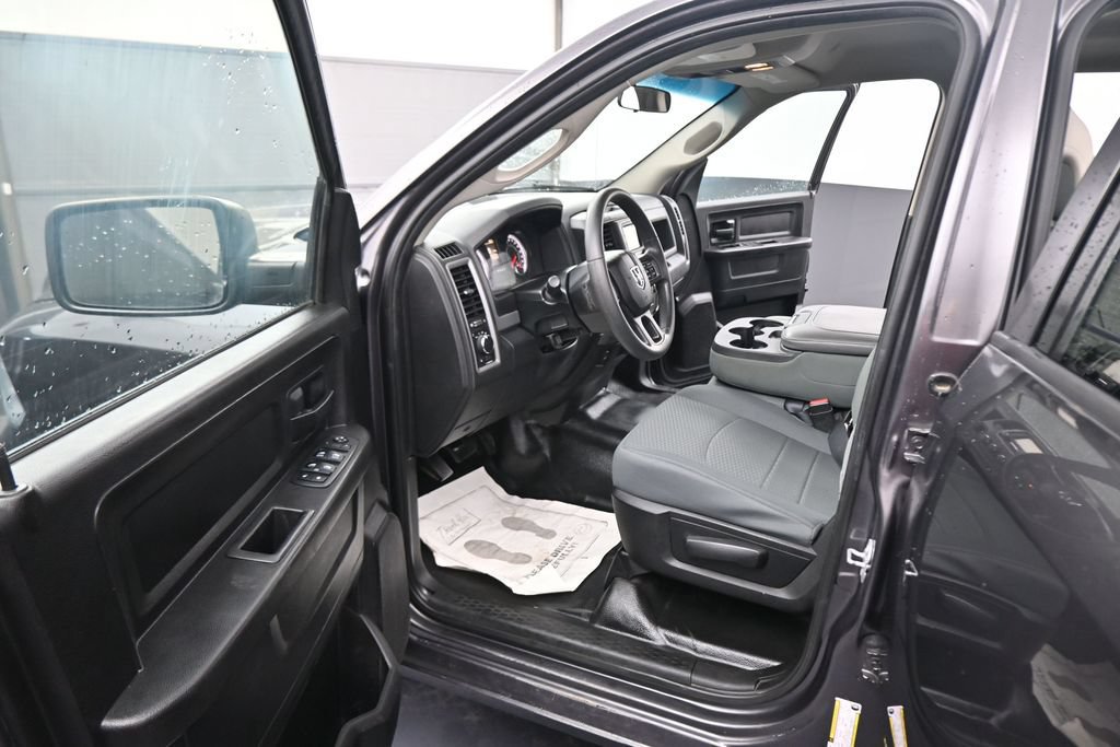 Used 2018 RAM 1500 Tradesman w/ Popular Equipment Group AWD/4WD image 40