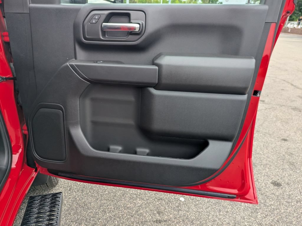 New 2025 Chevrolet Silverado 3500 W/T RWD image 32