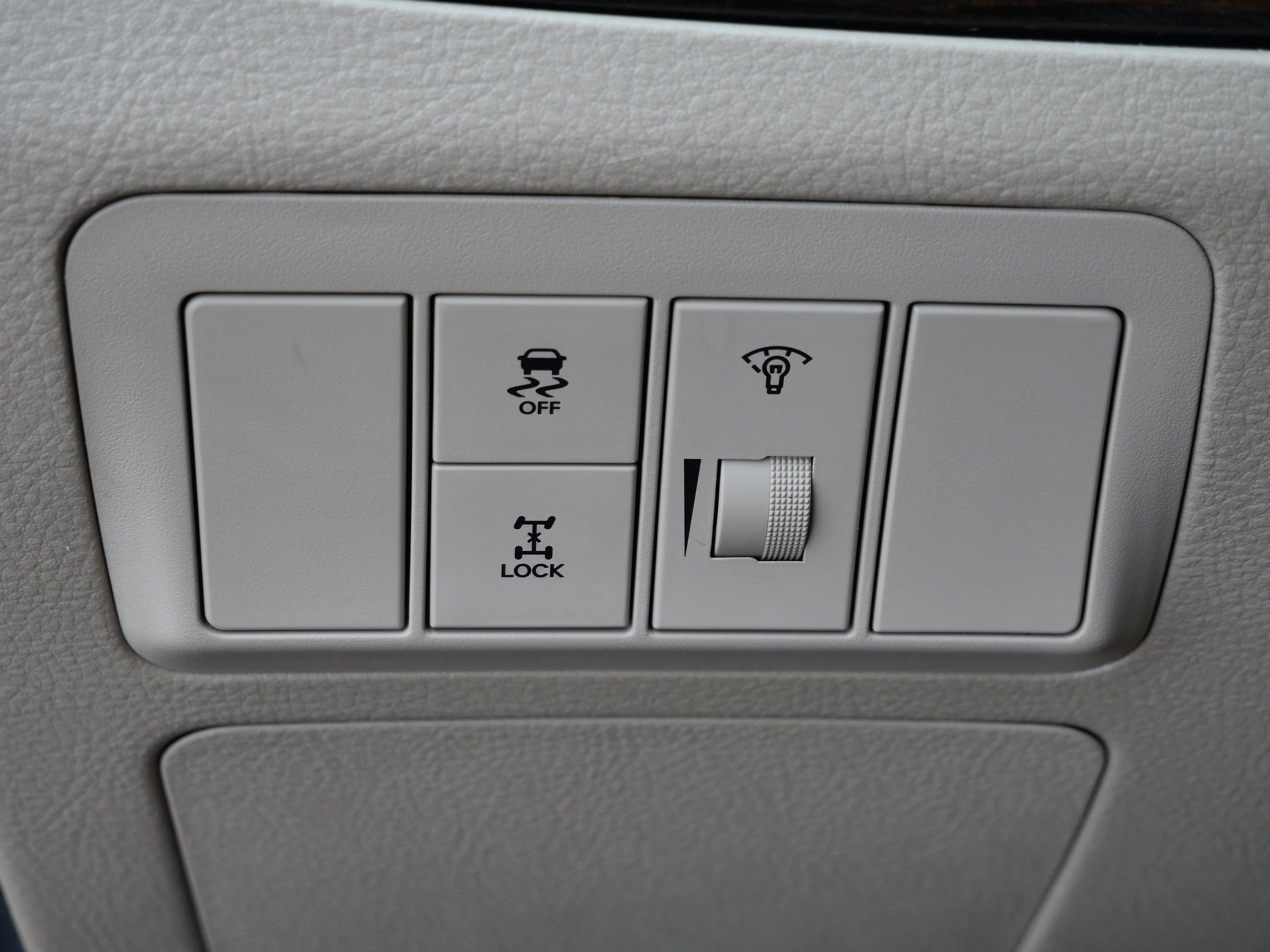 Used 2011 Hyundai Santa Fe GLS image 21