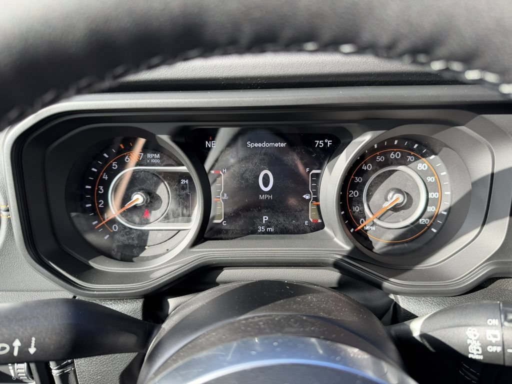 New 2026 Jeep Wrangler Unlimited Sahara AWD/4WD image 20