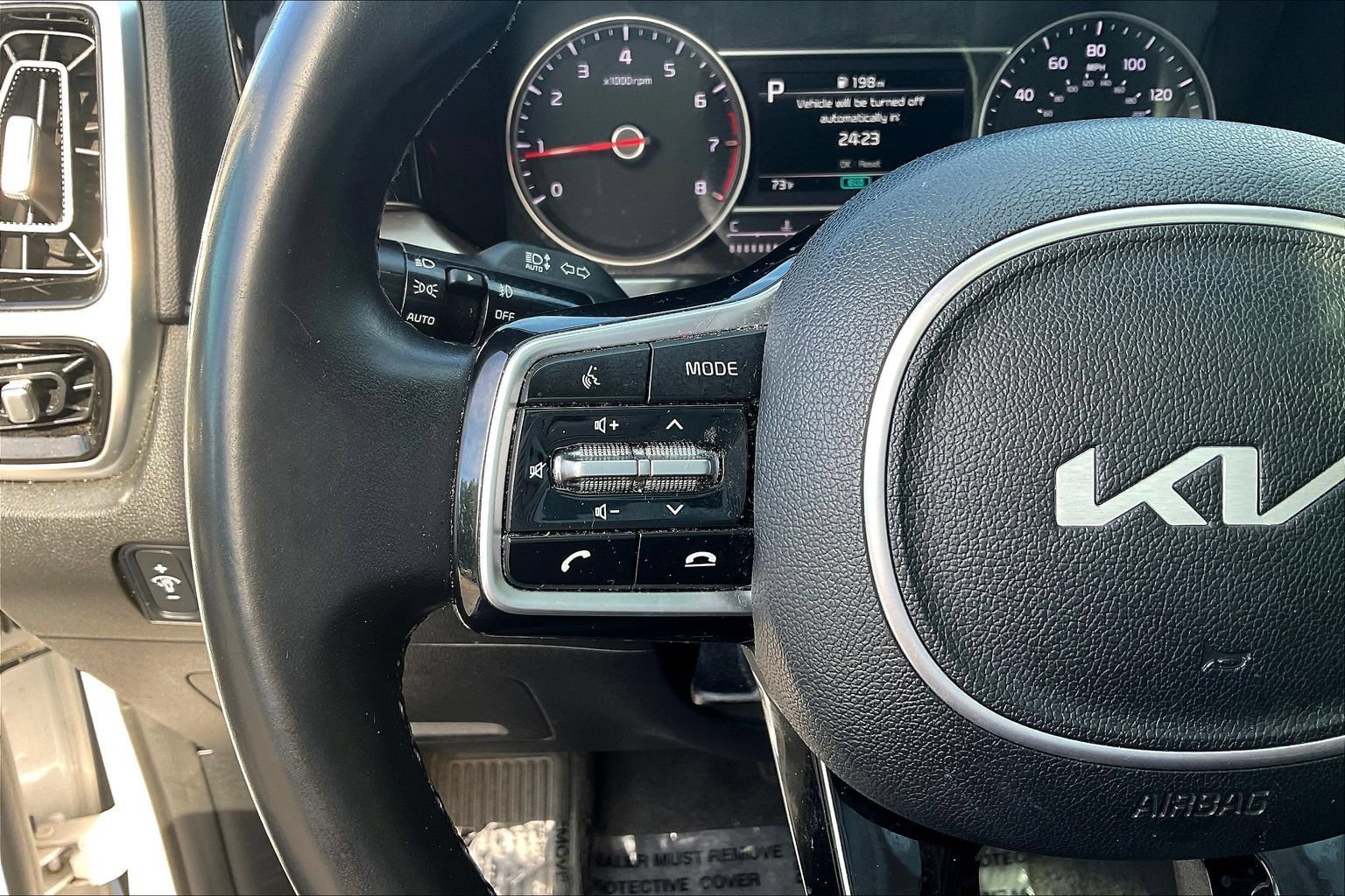 Used 2022 Kia Sorento SX AWD/4WD image 11
