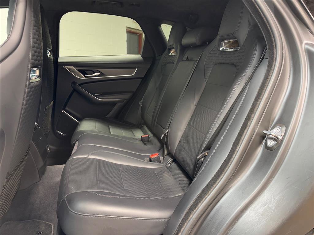 Used 2023 Jaguar F-PACE SVR image 28