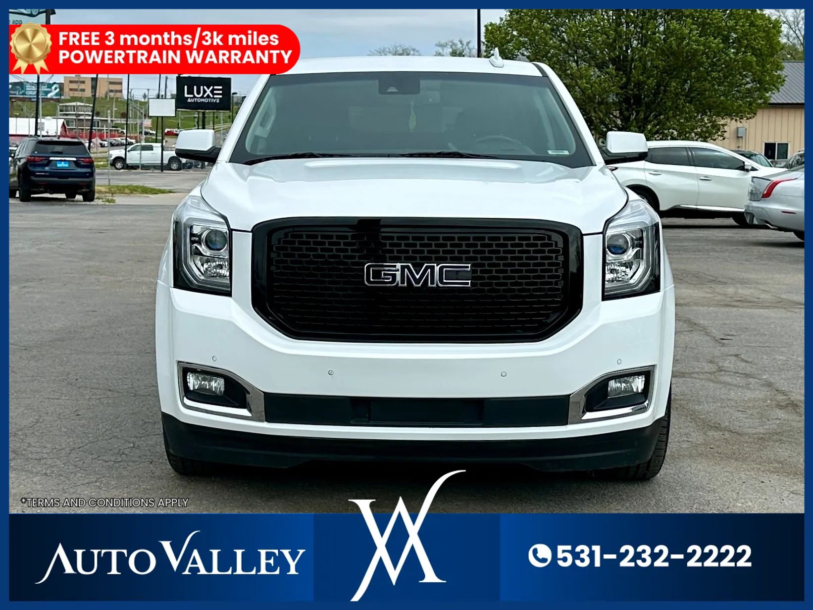 Used 2019 GMC Yukon XL SLT image 2