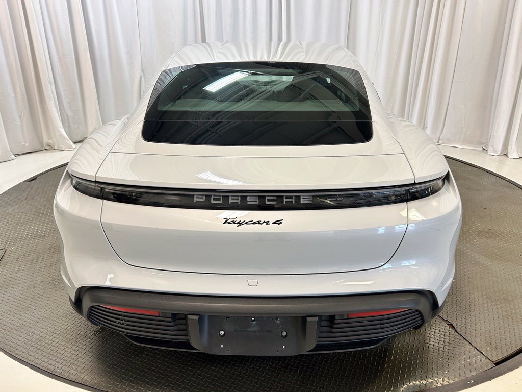 Certified 2025 Porsche Taycan AWD/4WD image 27