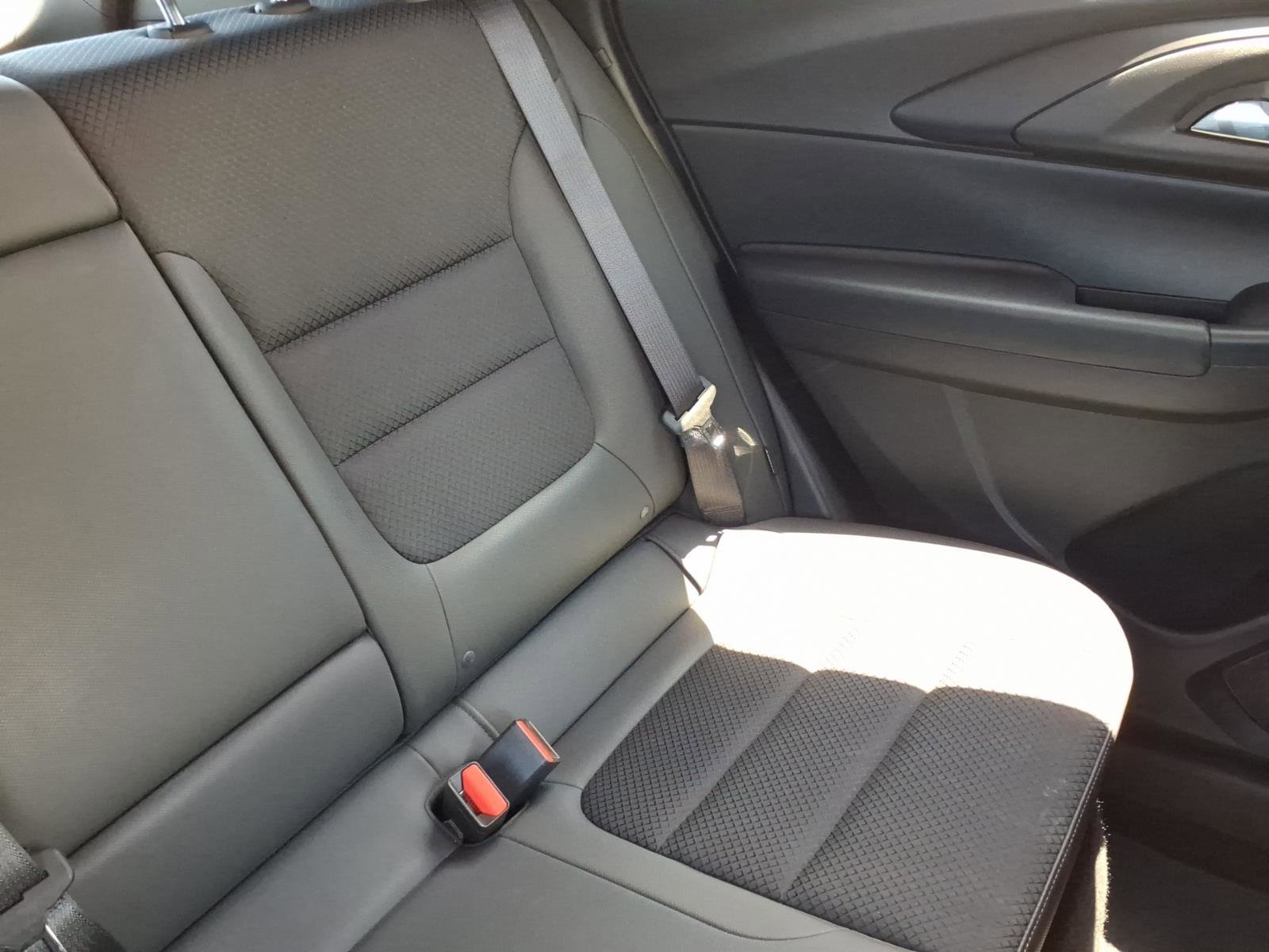 Used 2023 Chevrolet TrailBlazer RS w/ Convenience Package FWD image 24