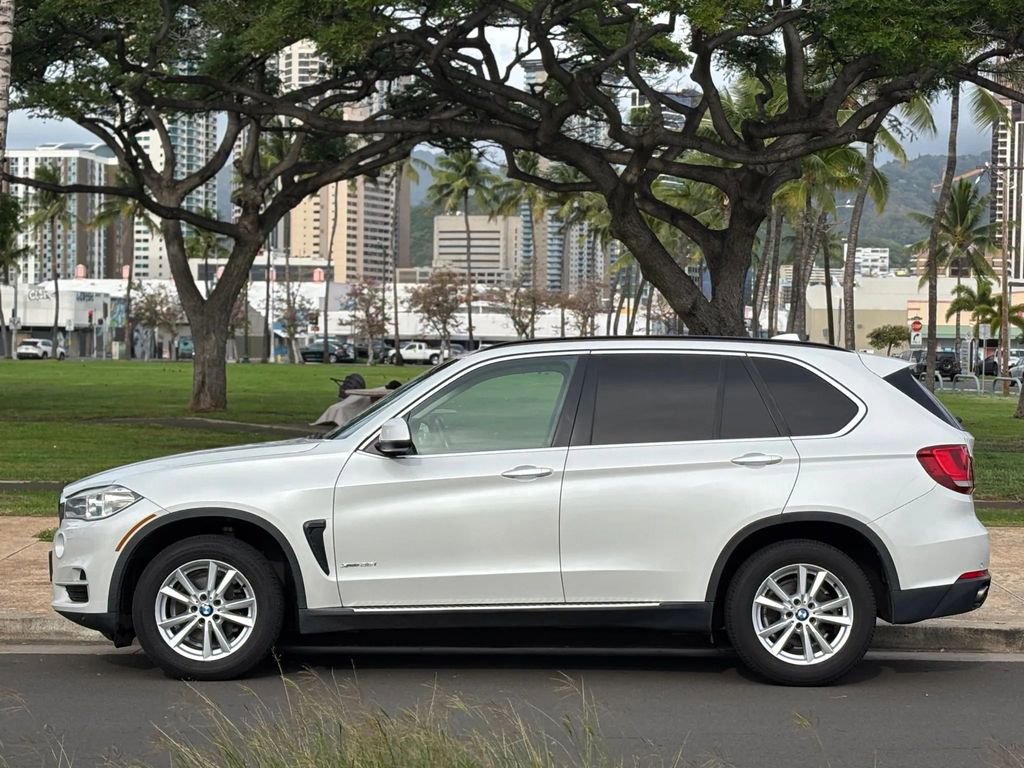 Used 2015 BMW X5 xDrive35i image 2