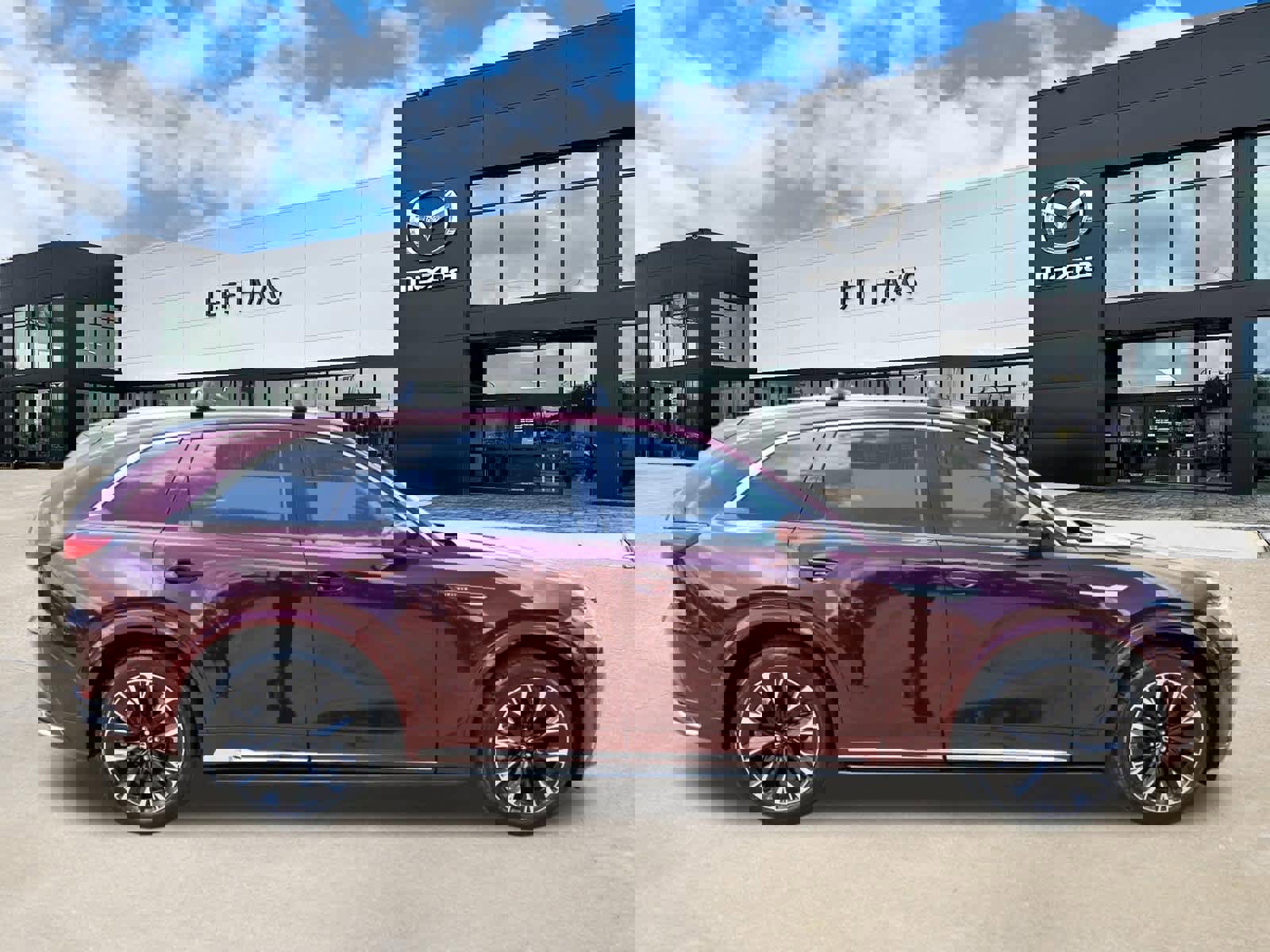 Certified 2025 MAZDA CX-90 3.3 Turbo S w/ Premium Package image 5