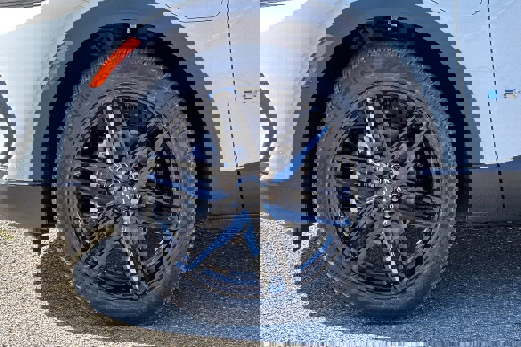 New 2026 Chevrolet Equinox EV LT w/ LPO, Blackout Package image 25