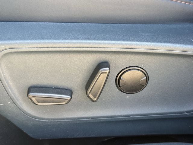Used 2024 Ford Maverick Lariat FWD image 26
