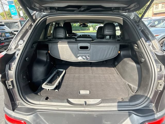 Used 2014 Jeep Cherokee Limited w/ Luxury Group FWD image 32
