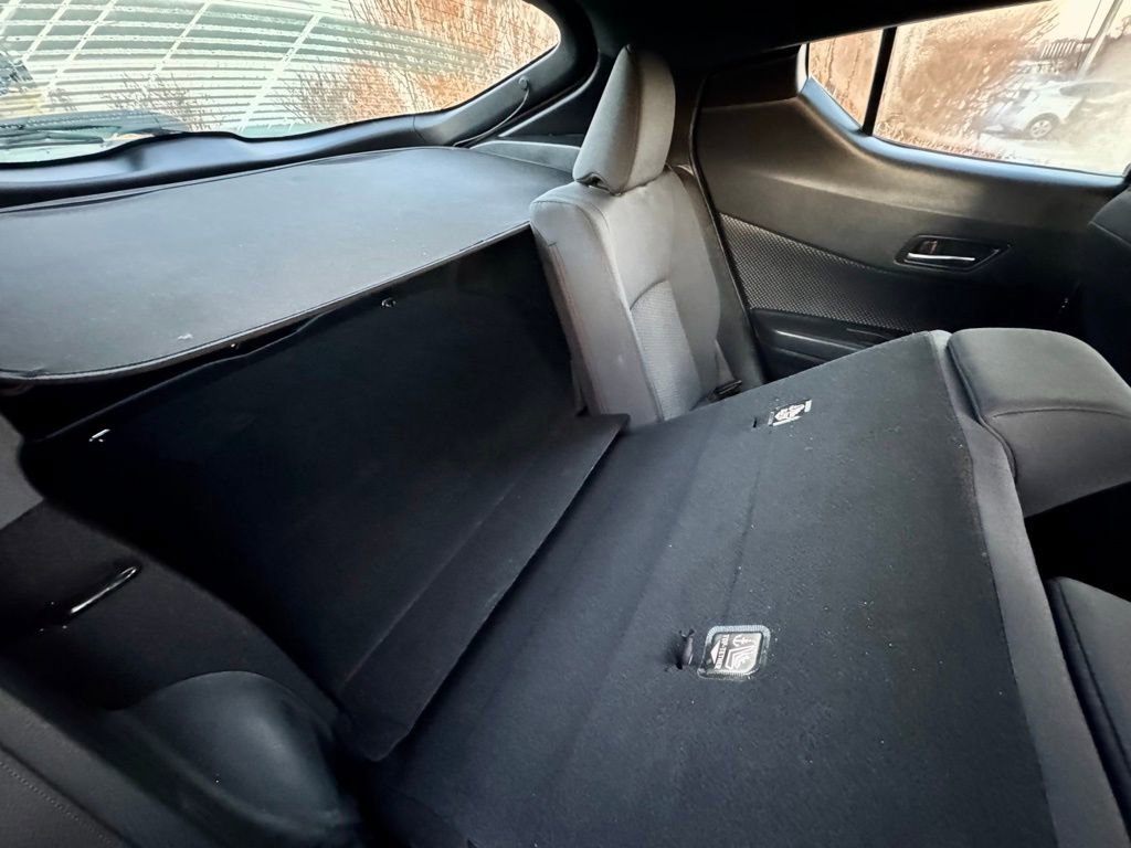 Used 2018 Toyota C-HR XLE image 14