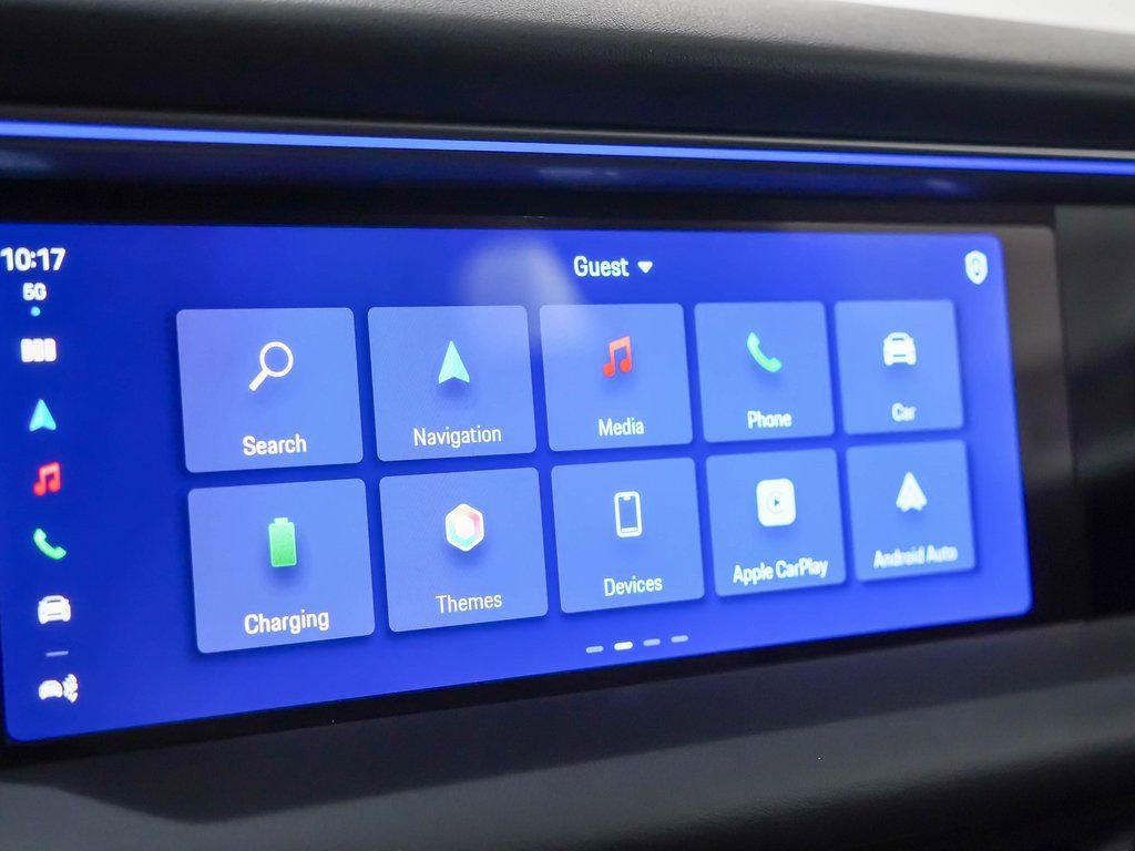 Certified 2025 Porsche Macan 4S Electric image 30