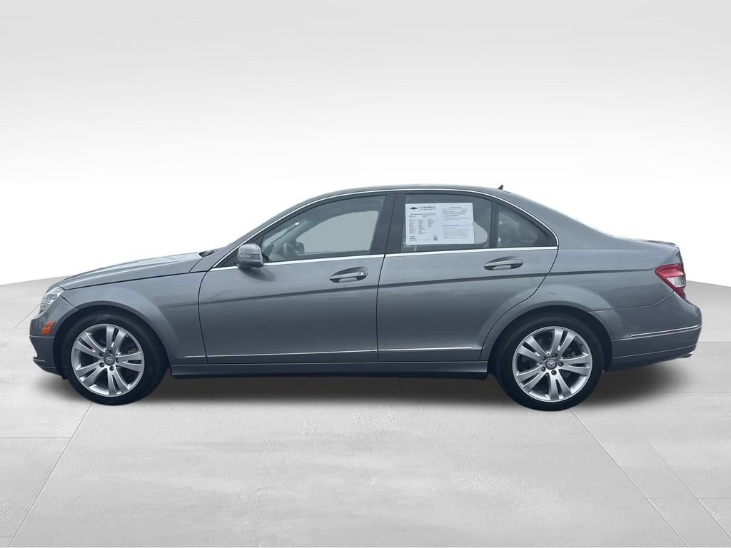 Used 2011 Mercedes-Benz C 300 Sedan image 4